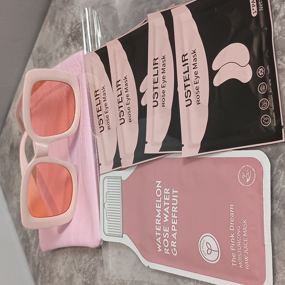 🩷 Self Care Bundle Beauty Sunnies Sheet And Under Eye Masks Sunglasses Pink 🩷 - Picture 9 of 11